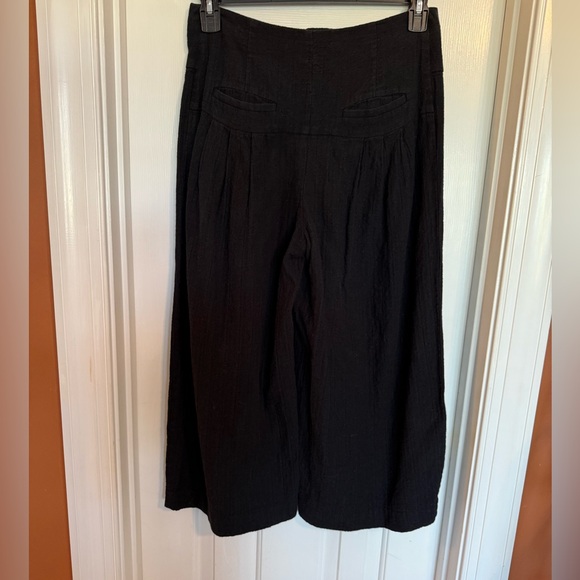 Anthropologie Cartonier Women's Black Wide-Leg Pleated Cropped Pants Size 6 - Picture 4 of 8